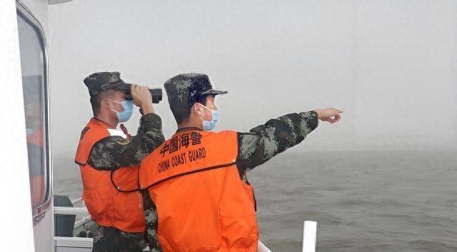 突发特讯！中国通告全球：中国海警舰艇在我钓鱼岛领海巡航！