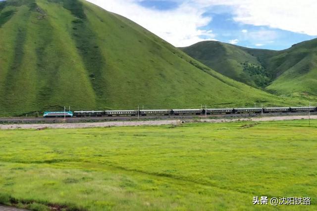 从通辽站开启暖心草原之旅
