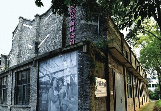 冬韵高坪画卷展 文旅地标+焕新公园引客来