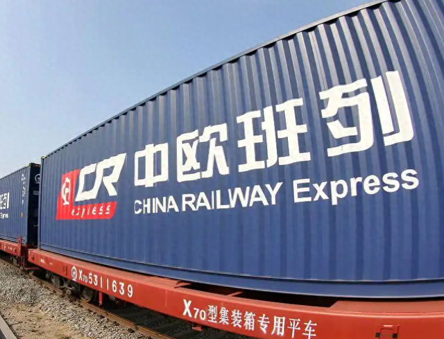 波兰这是给三国送上大礼！中吉乌铁路要加快，中欧班列真要分叉