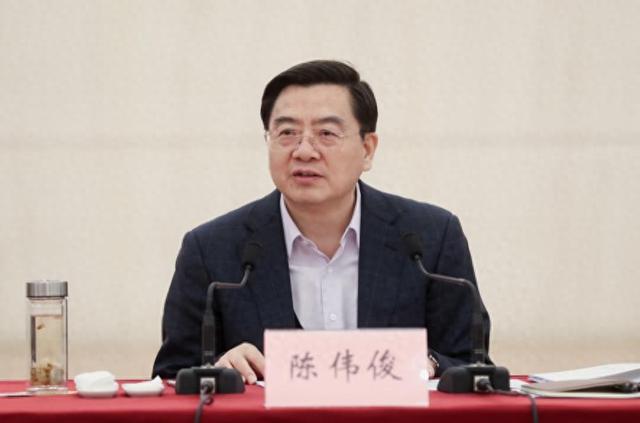 打虎！新疆维吾尔自治区政府常务副主席陈伟俊被查，曾任浙江省副省长、温州市委书记