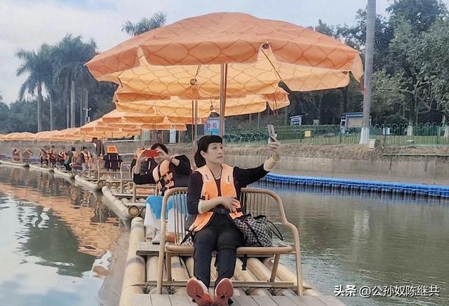 长泰竹排胜武夷？龙津溪水清见底：巨龙漂流兴无比，龙身两百米！