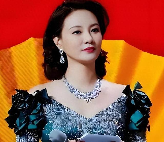 央视最惨女主持，男友被判死缓，丈夫惨死狱中，如今48岁孑然一身
