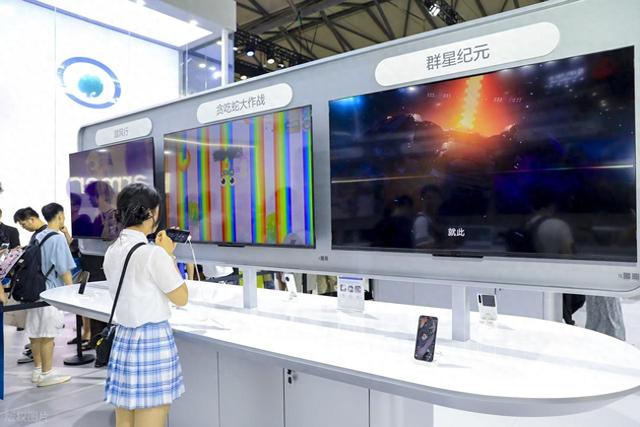 华为nova14活力版可能要来了？鸿蒙原生年底需要保底5000万用户？