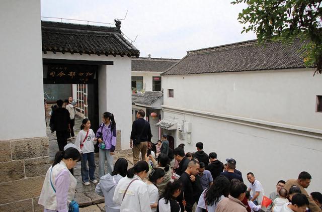 青春十一 文旅共赏丨涉县：文旅绘就假日好图景
