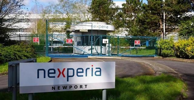 中国向荷兰下最后通牒，芯片掐脖战升级，欧洲夹缝遭反制。