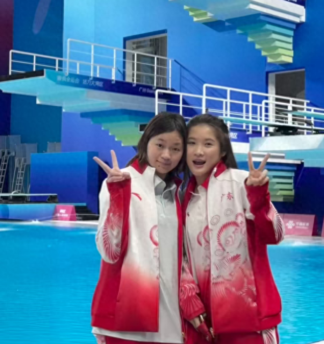 全红婵深夜发文：没有白走的路，对错都是我的脚印；此前带伤收获1金，称无论输赢“都很开心”，尽力就好