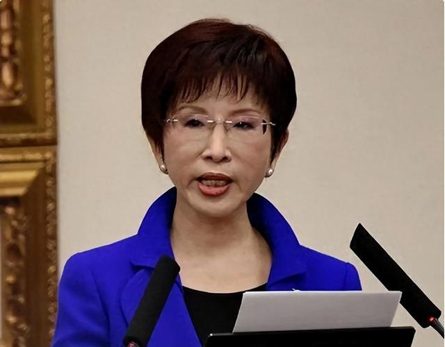 被大陆警告后，赖清德改口称洪秀柱无罪，对没去北京的马英九下手