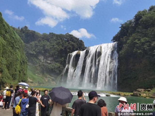 贵州黄果树等四大景区对本地居民免门票 优惠期三个半月