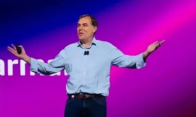 赢了世界却败在中国，全球首富携带6万亿资产，逃离中国市场