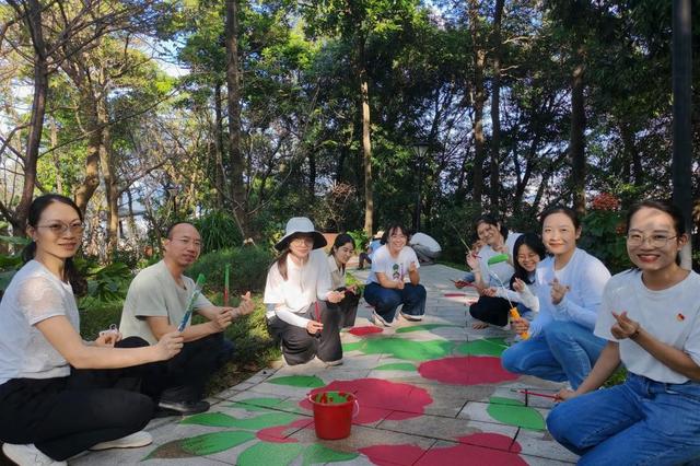 一路生花！摩星岭新进人员以彩绘为全运双节添彩