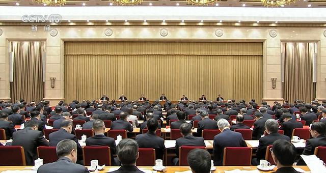 中央新招！‘发钱’模式全面升级，工资收入将迎来革命性变化！