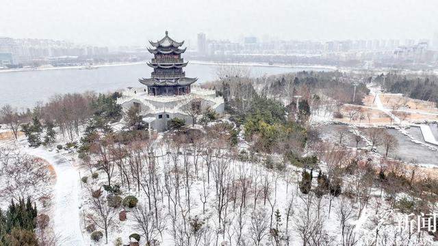 雪染清风湖 一城诗意入画来