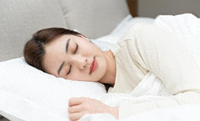 4种方法来晚上从家里偷偷溜出来（让你秒睡的方法）