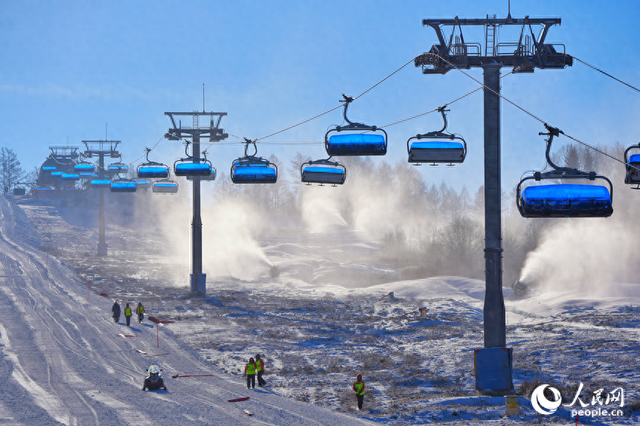 吉林白山：新雪季大幕开启，冰雪旅游提质升级