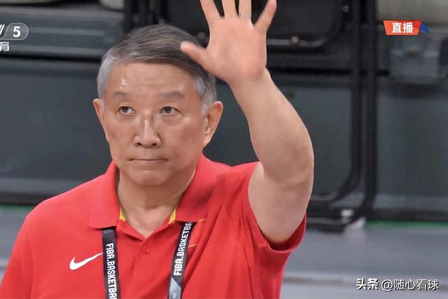 1人遭弃用，全场0分，2名后卫盘活球队，中国女篮91:69韩国