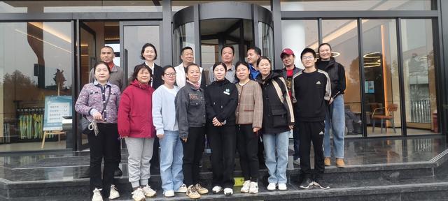 鄂城区文旅酒店美食协会:首次组织专项考察活动走进会员单位