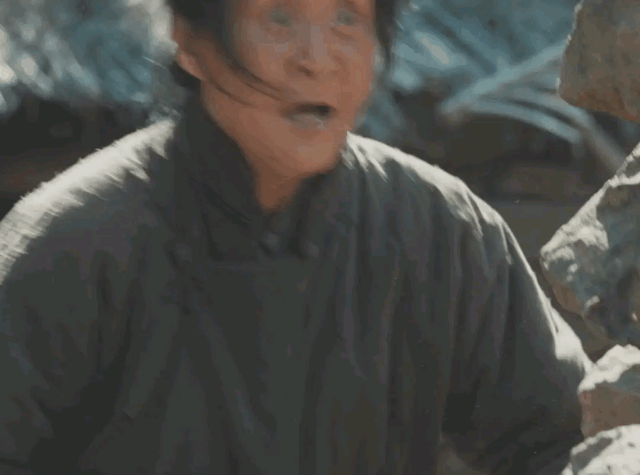 秦海璐曝演完《生万物》费左氏 旅游就去山东 顺便喊迟蓬 原因超搞笑
