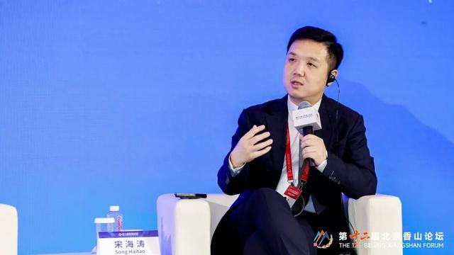 以“人工智能+”凝聚合力 共绘智能向善、全球共赢新蓝图