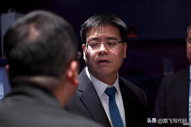 携“董”转网！中联通董事长陈忠岳调任中移动董事长，并非首次！