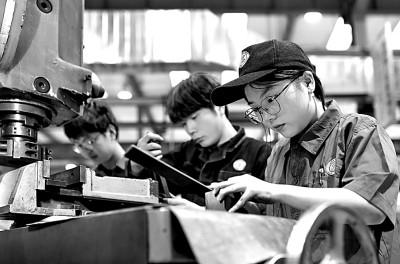 职教优化方案（联动产业优化调整勾勒职教新蓝图1434个专业基本覆盖国民经济各领域）