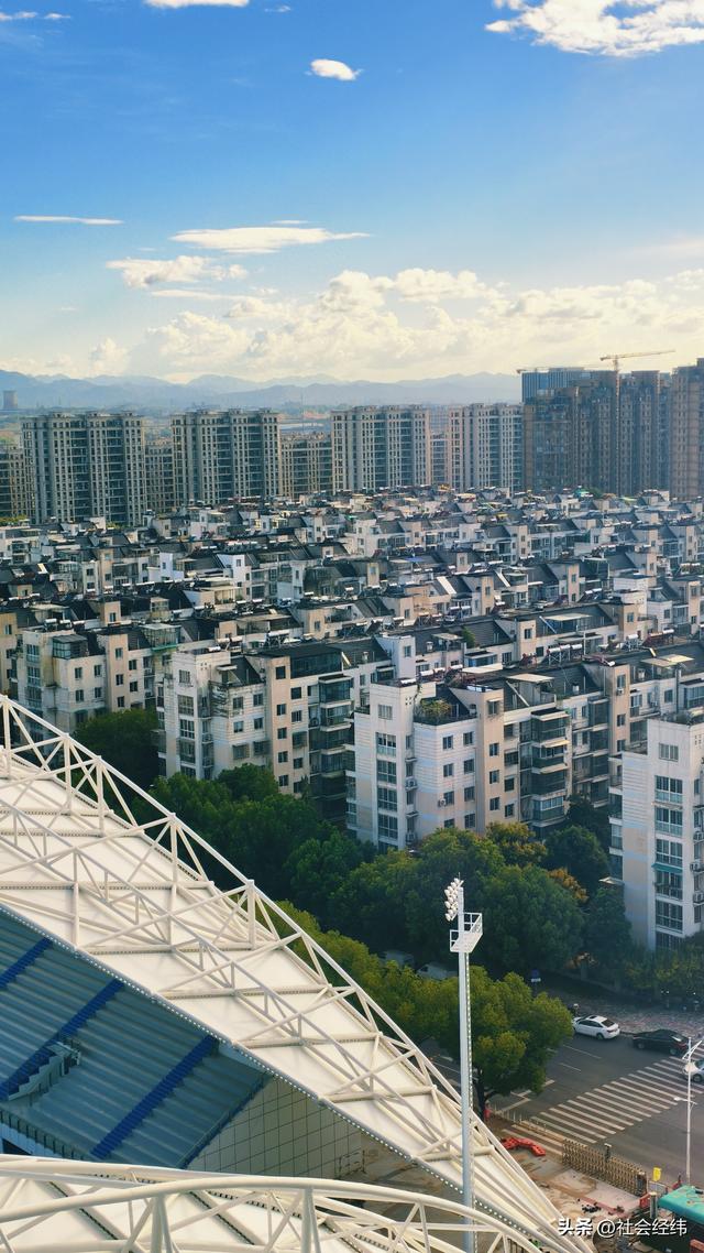 【每日一景】探秘古衢州：访南孔圣地赏水亭门，品鲜辣寻文脉