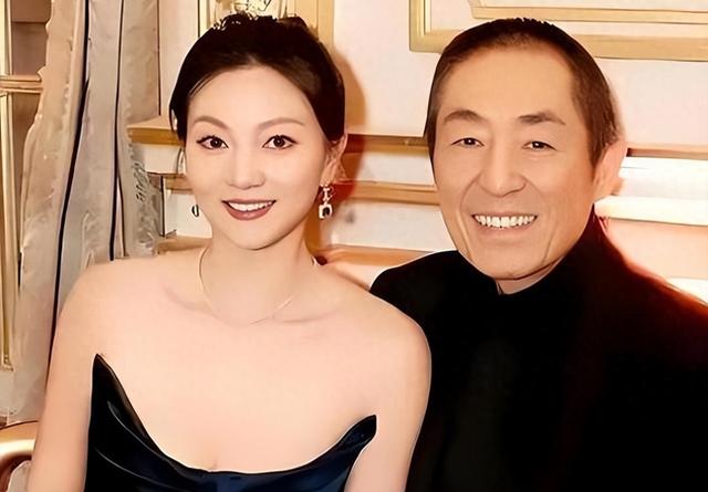 张艺谋做梦也没有想到，才24岁的儿子，如今已经开始为他争光了！