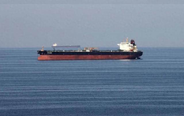意外出手！伊朗时隔数月再扣外籍油轮，波斯湾局势生变