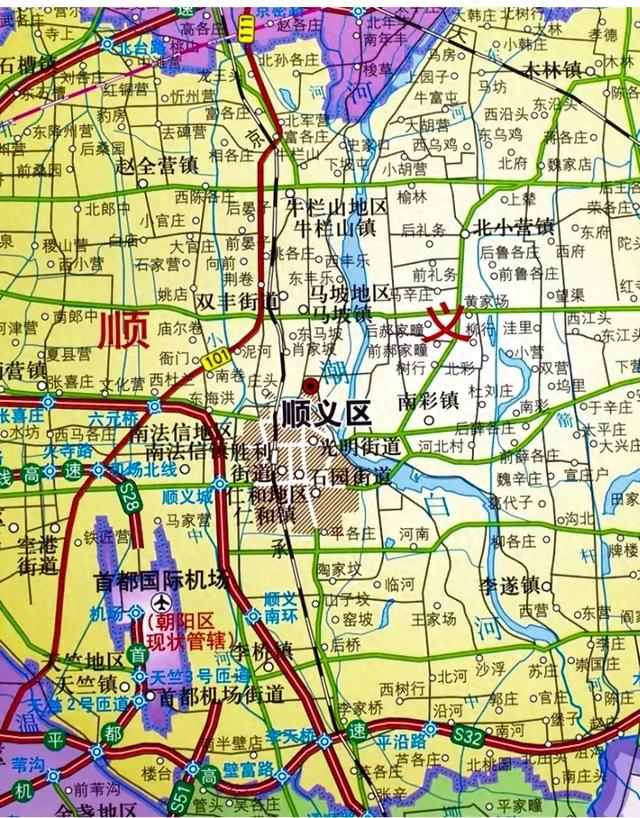 牛栏山镇在顺义区城北,那里还有牛栏山地区,近日有冰雪嘉年华