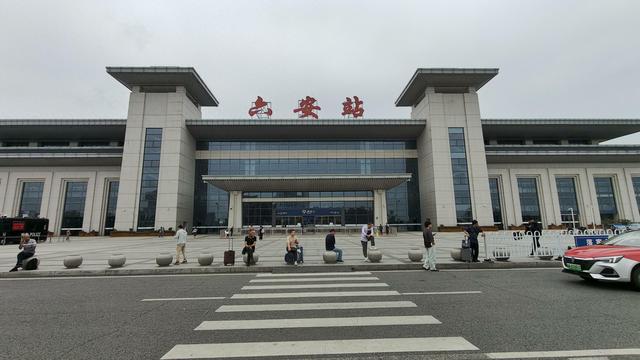 说说六安公交监督热线