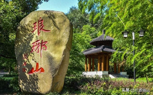 两性关系:不管你信不信，男性过了70岁后，基本都是这6个表现