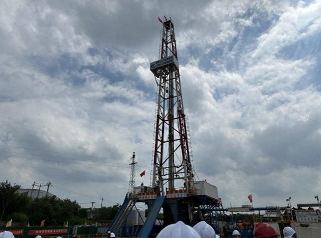 大规模盐穴储氢主体工程开工建设 专家：恒压方案可保证储氢安全性