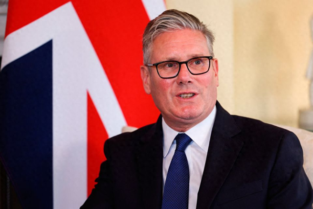 从侦察飞行到军工合同，前英军高层质疑英国在加沙战争中的角色