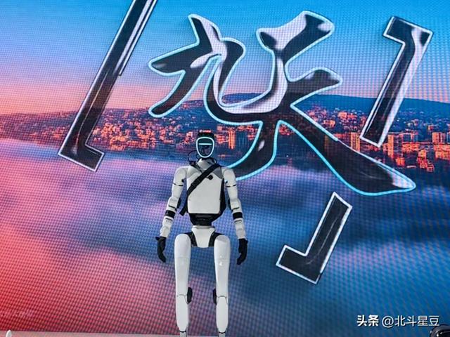 孤注一掷押 AI！中国移动到底在布什么局？