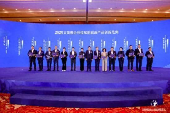 阜阳“夜游双清湾”入选全国文旅创新范例，科技＋民谣点亮暖城夜经济