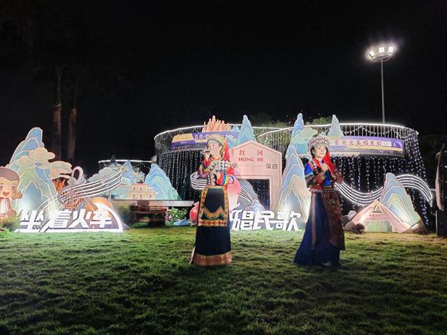 云南开展“坐着火车唱民歌”文旅主题宣传推介 为冬季旅游消费市场注入活力