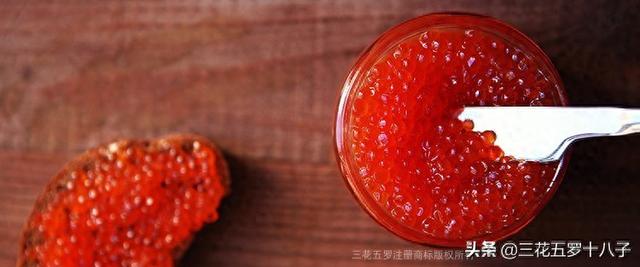 大马哈鱼籽熟吃的做法（大马哈鱼籽第一次吃有点腥第二次吃有点咸随后一直都想吃）