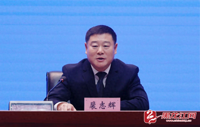 追光不盲等，狂欢不重样 北极村 2025-2026冰雪季：科技护航+全季节庆 承包你的“找北之旅”