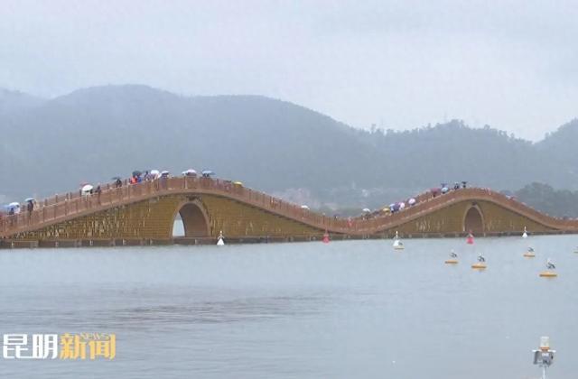 东风坝开合浮桥激活滇池旅游新业态