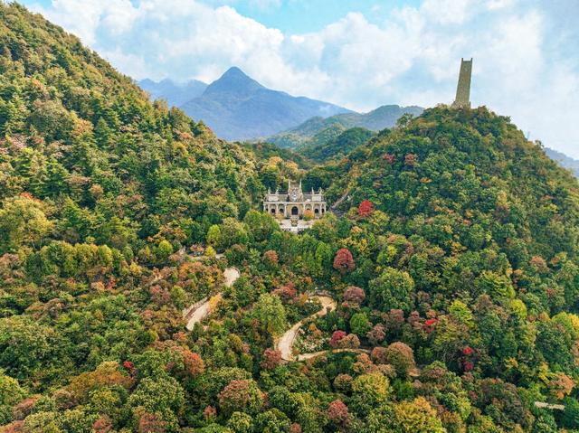 九皇山重阳登高正当时！打卡领奖牌活动引客来，仪式感拉满