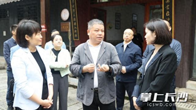 打造现象级文旅产品，叫响“花开靖港”IP