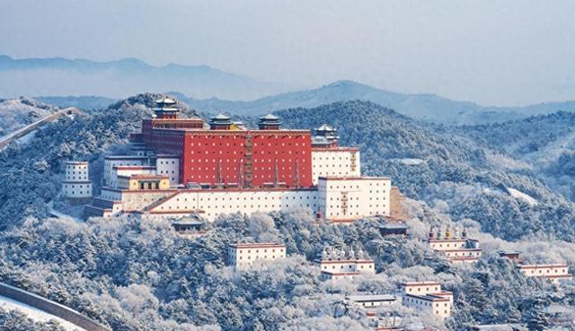 不甘心只做北京的“后花园”，承德和张家口的出路在哪里？