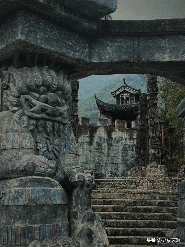 90% 的人没听过:湖南西南角这个苗寨,没门票却比 5A 景区治愈