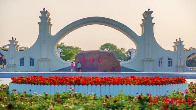 “风是凉的，被褥是干爽的”——游客盛赞哈尔滨夏日：“舒服！”
