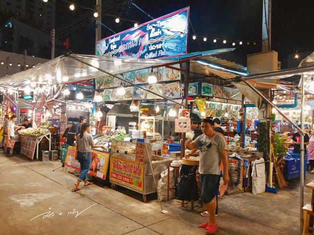 游客的疑惑：泰国人为什么都不允许中国老板在泰国夜市里做生意？