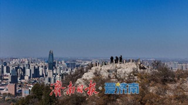 冬登千佛山 一眼瞰“千年”