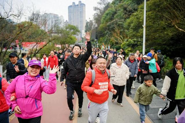 12月31日来黔灵山登高迎新 活力解锁新年仪式感