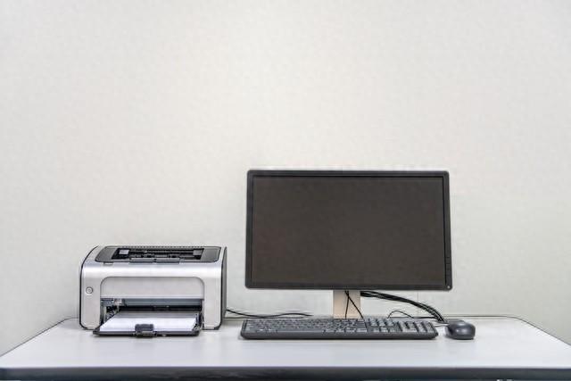 招聘网络优化（当员工总抱怨网络慢电脑卡时）