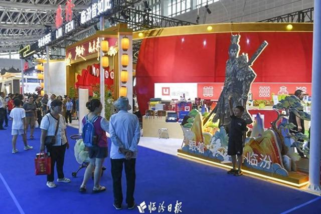 临汾展馆“威风”正劲！