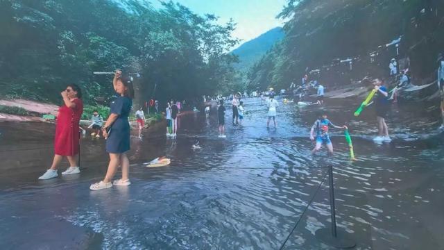 跟着世运游邛崃｜邛崃元素亮相成都东郊记忆